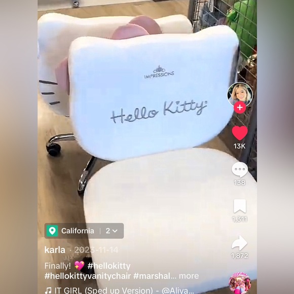 Hello Kitty, famous TikTok chair - Picture 3 of 5